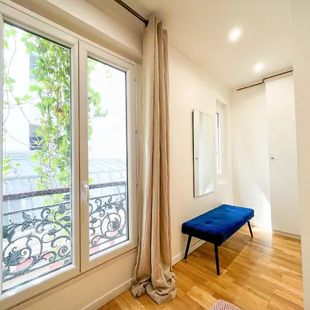 Apartment 99 - Urban Fabulous 6 Bedrooms Paris