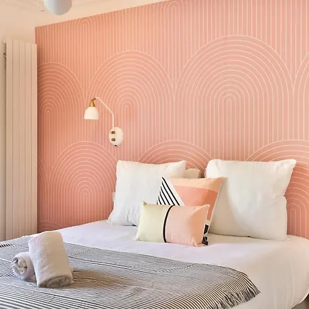 Apartment 99 - Urban Fabulous 6 Bedrooms Paris